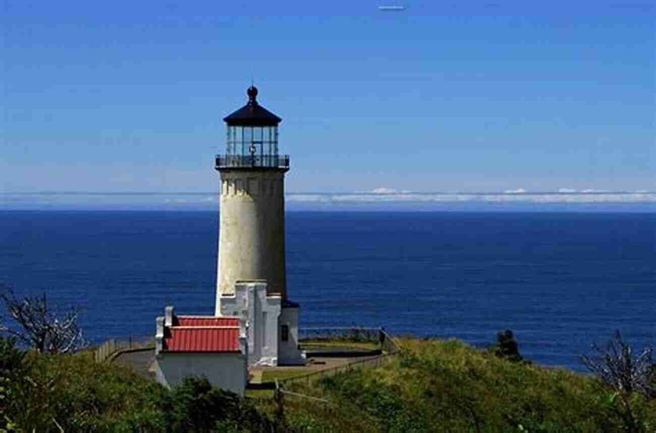 A Famous Lighthouse Overlooking The Ocean Moon Southern California Road Trips: Drives Along The Beaches Mountains And Deserts With The Best Stops Along The Way (Travel Guide)