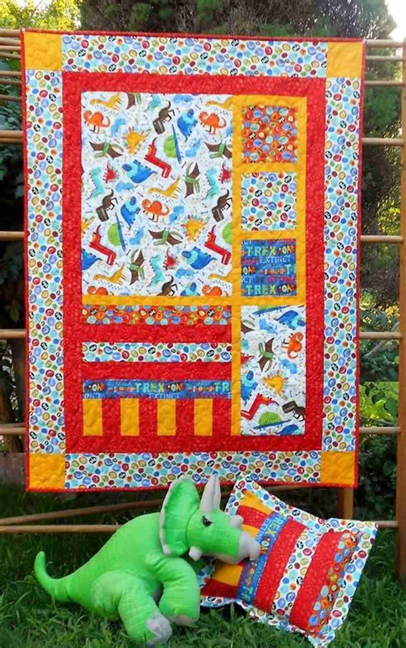 Appliqué Quilt Quilt Book: Interesting And Unique Quilt Projects For Beginners