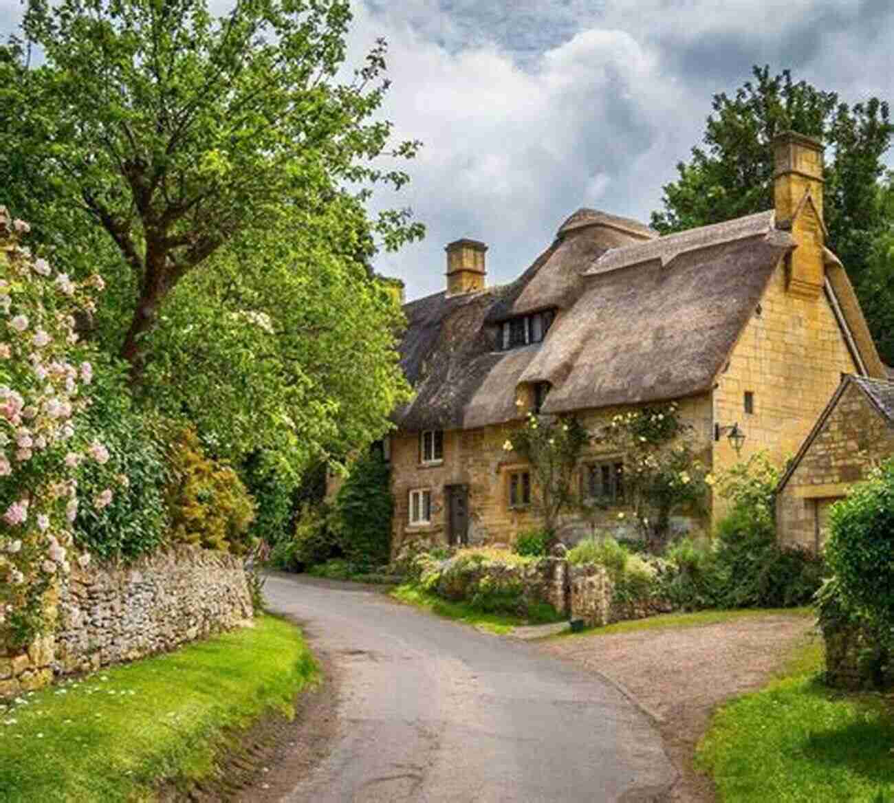 Charming Cottage In The Cotswolds Countryside Clarissa S England: A Gamely Gallop Through The English Counties