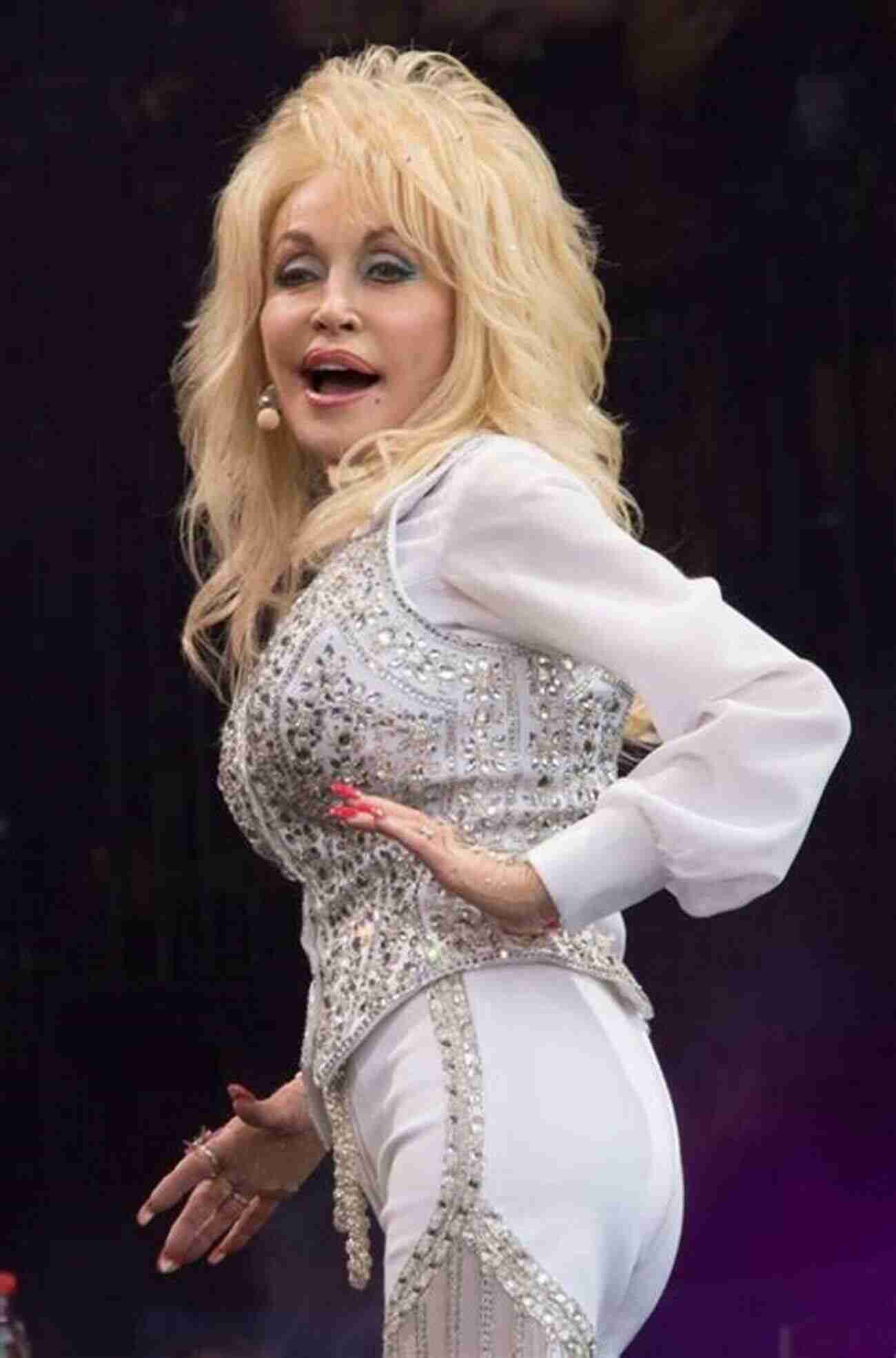 Dolly Parton Gracefully Performing On Stage Smart Blonde: The Life Of Dolly Parton