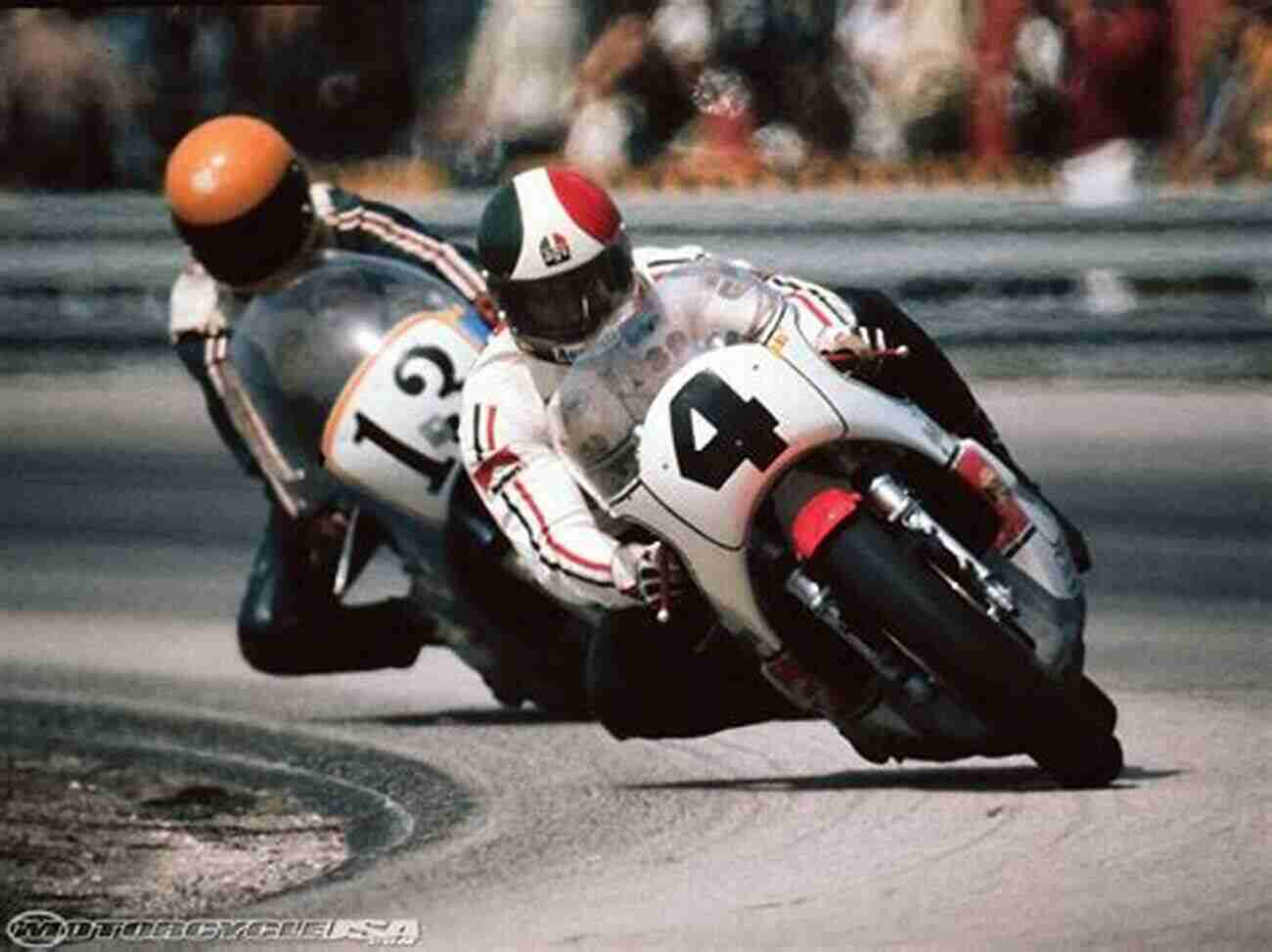 Giacomo Agostini Racing On A Ducati Classic TT Racers: The Grand Prix Years 1949 1976