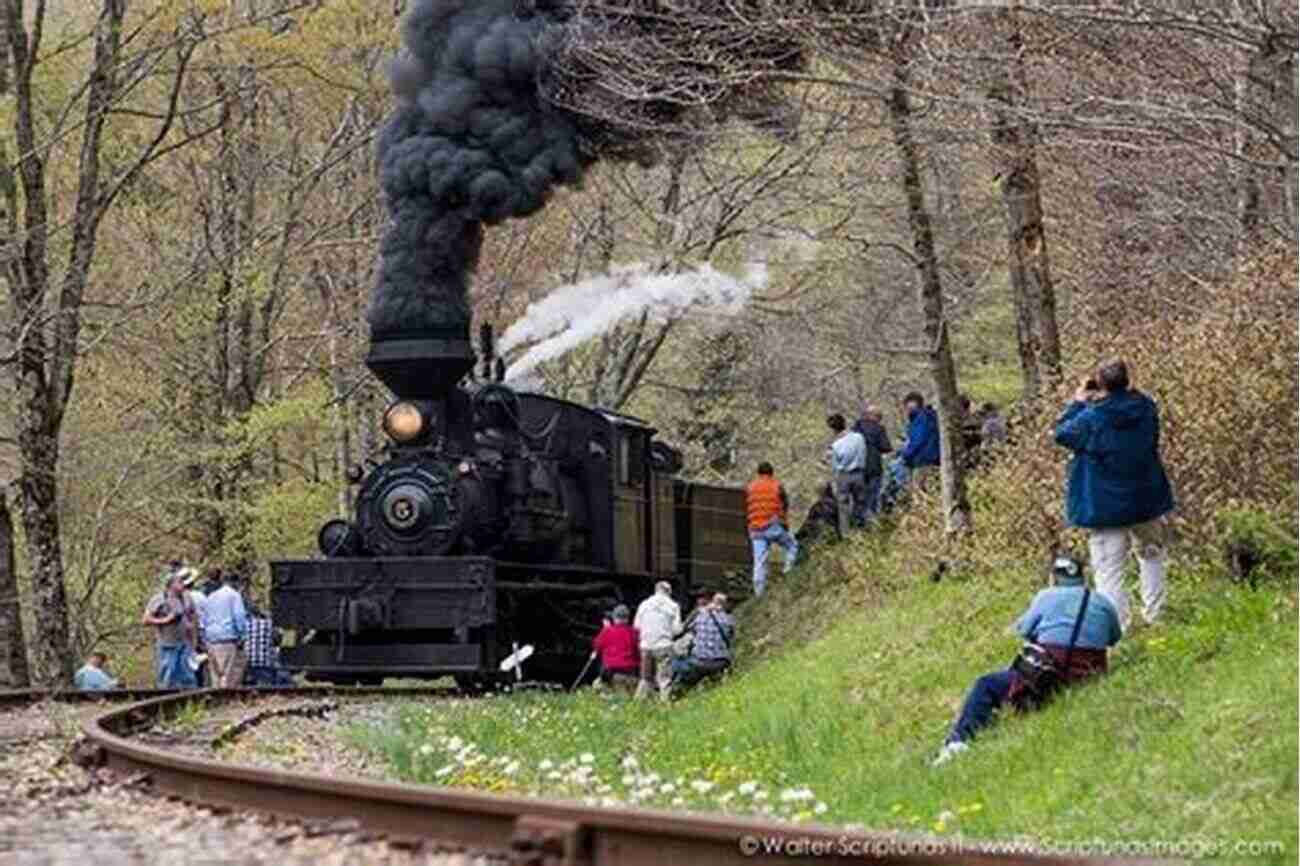 Railfans Capturing Conrail Locomotive In Action The Railfan Chronicles Conrail In Michigan 1976 To 1999