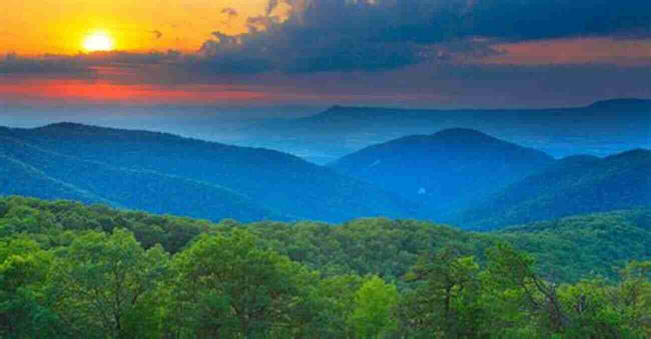 Virginia Blue Ridge Mountains Explorer S Guide The Shenandoah Valley Mountains Of The Virginias: Includes Virginia S Blue Ridge And Appalachian Mountains West Virginia S Alleghenies (Explorer S Great Destinations 0)