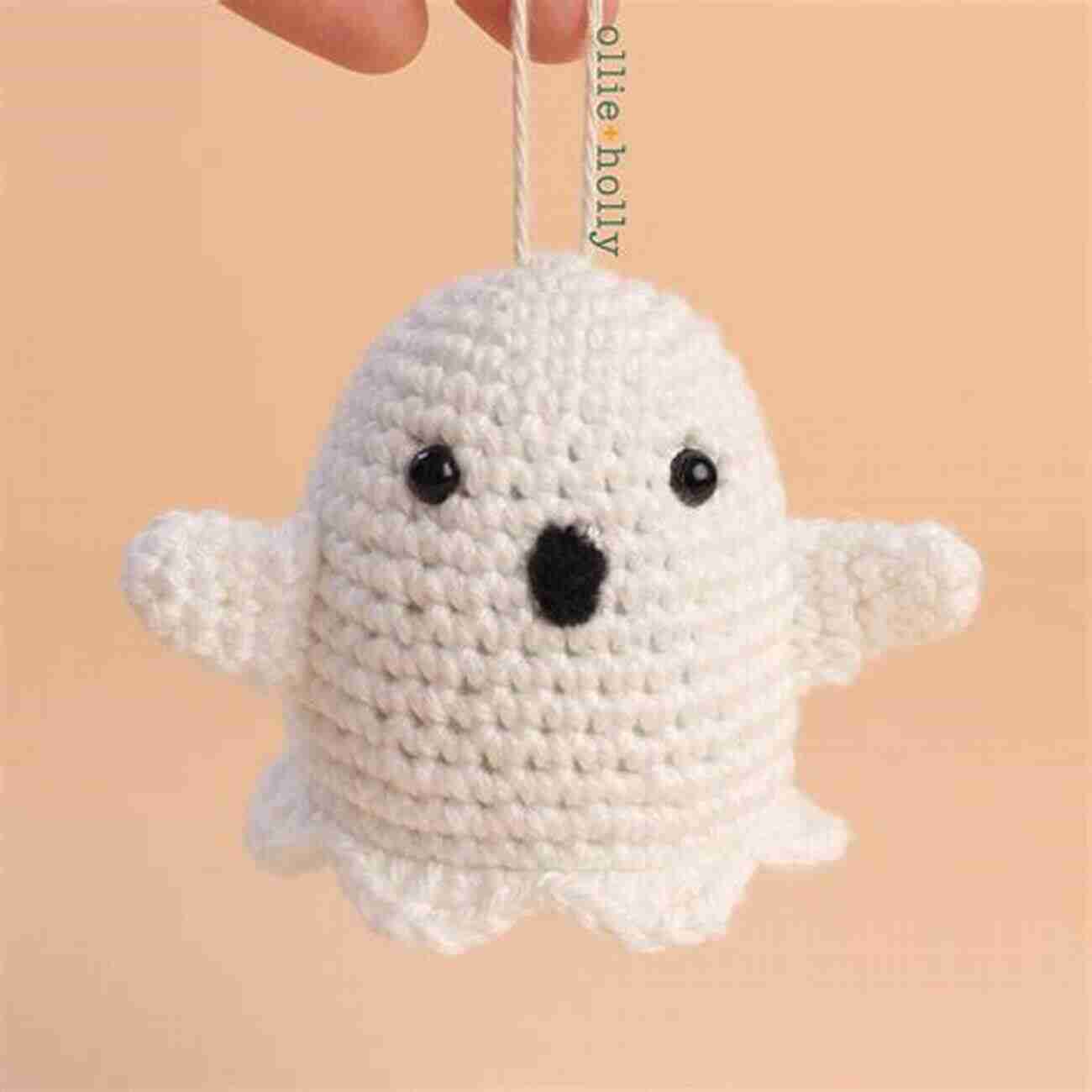 Adorable Ghostly Amigurumi Doll Spooky Crochet Tutorials And Guide: Halloween Crochet Patterns: Spooktacular Crochet Patterns