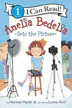 Amelia Bedelia Gets The Picture (I Can Read Level 1)